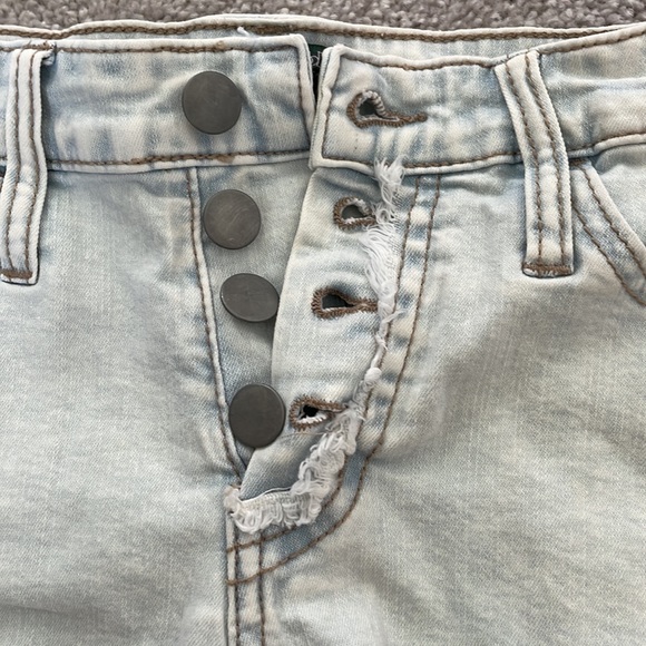 Wild Fable Shorts - Picture 4 of 4